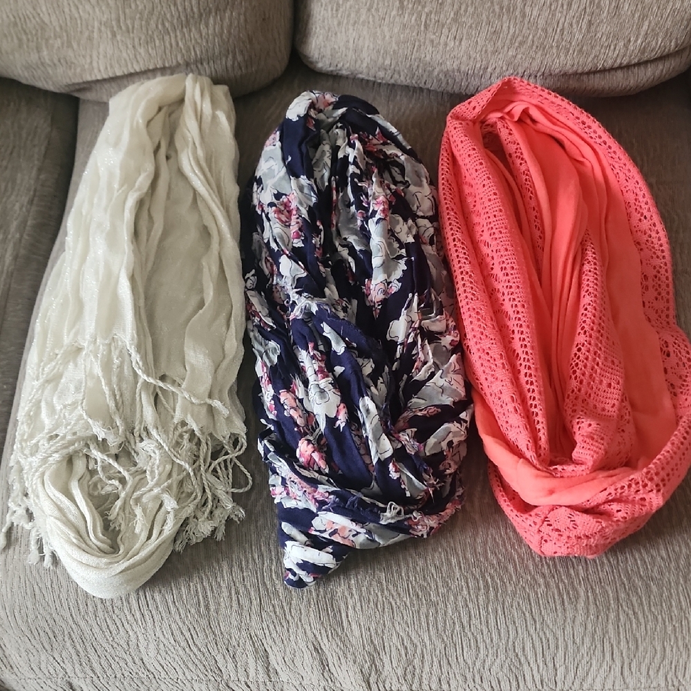 Floral and Solid Scarf Set - White, Navy, Coral One Infinity And Two Standard